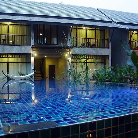Nawa Sheeva Hotel Chiang Mai Exterior photo